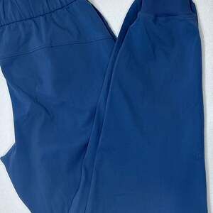 Lululemon On The Fly Stretch 28” Jogger Luxtreme Blue Sz 4 W5CPJS